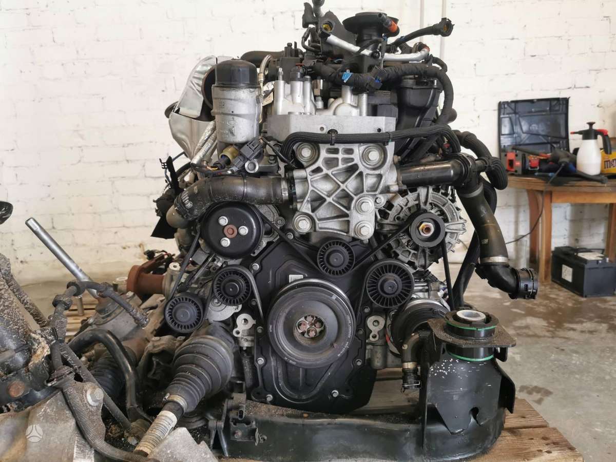Jaguar E-Type for parts. Pilnas komplektas 204dtd
