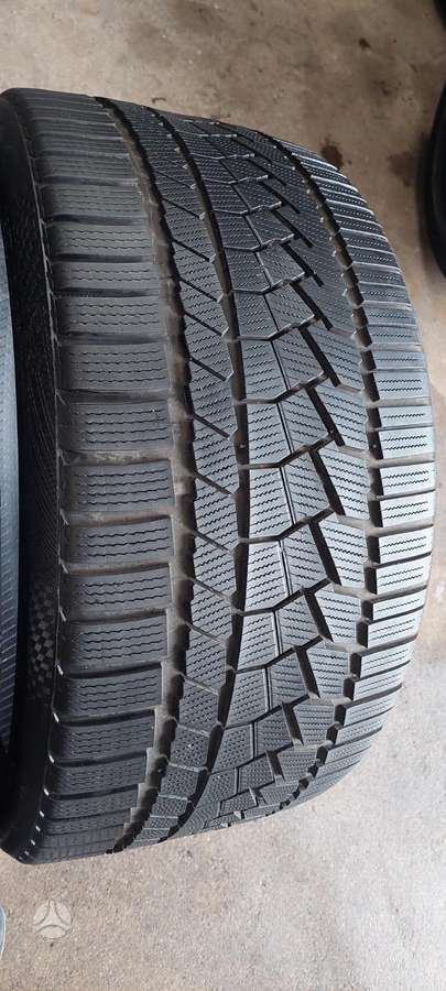 Continental, winter 285/30 R22
