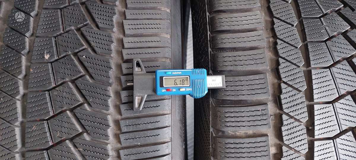 Continental, winter 285/30 R22