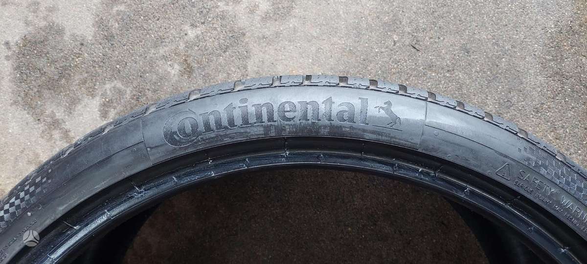 Continental, žieminės 285/30 R22