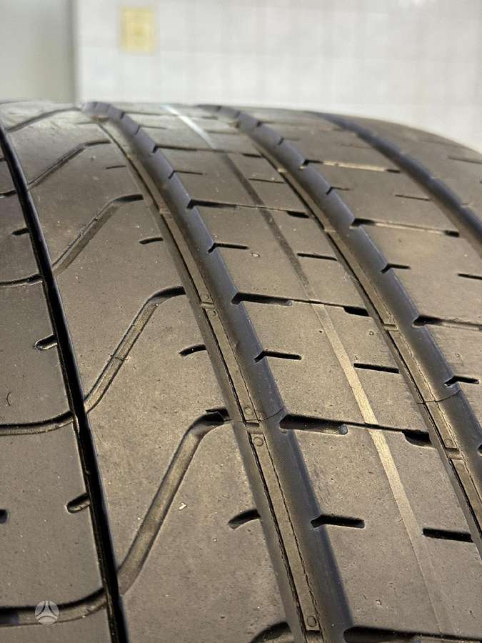 Pirelli P ZERO, summer 315/30 R22