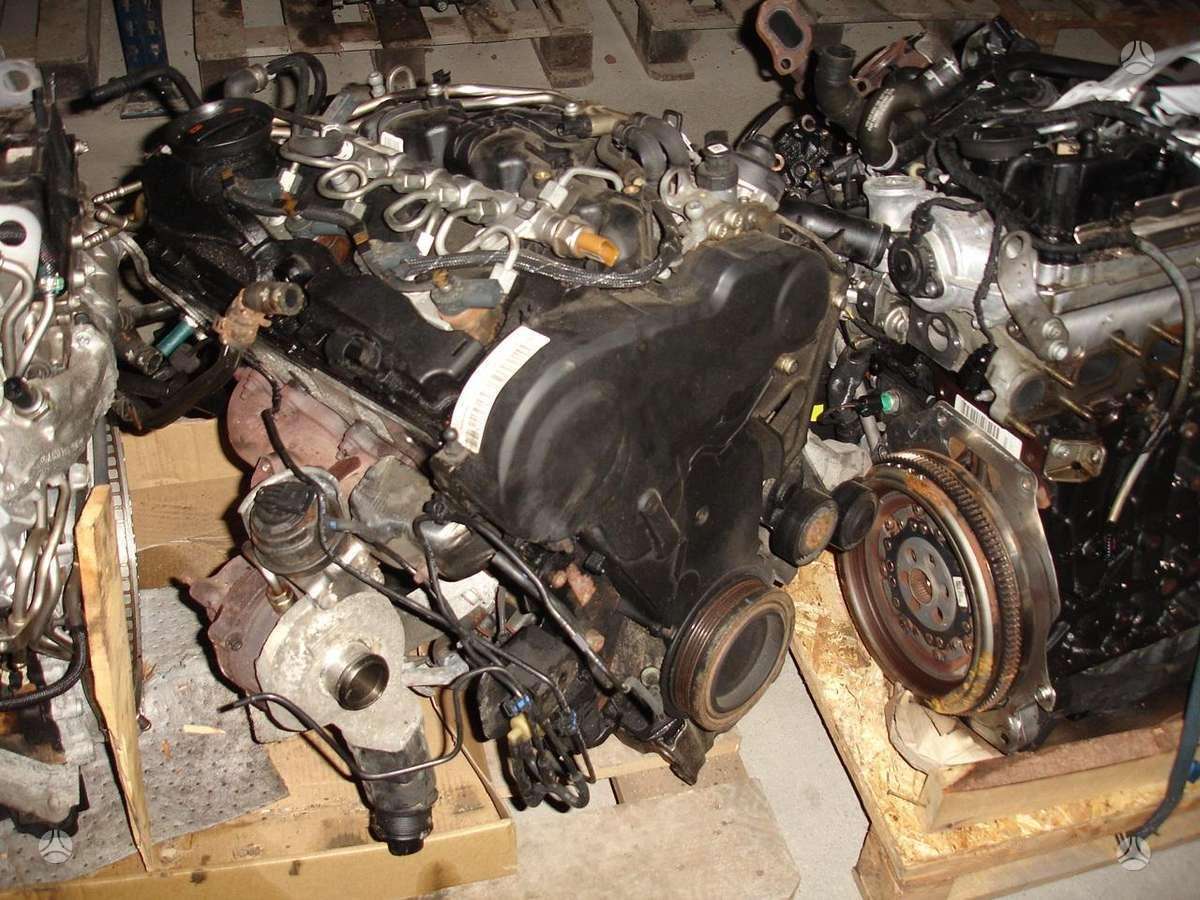 Audi A4, CGL, variklio detalės