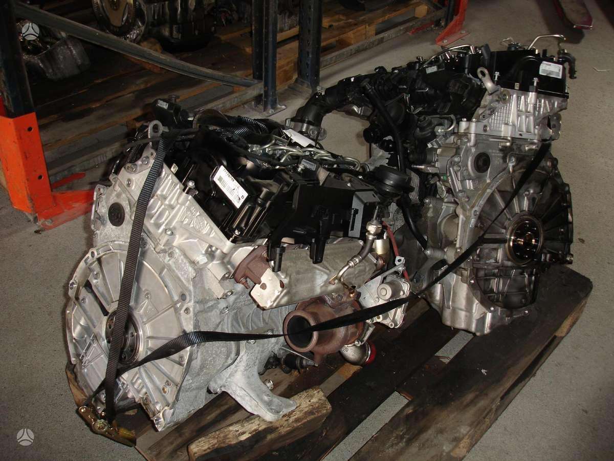 BMW 3 serija variklio detalės