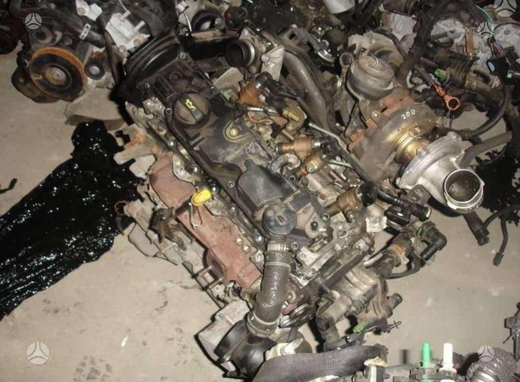 Ford C-MAX детали двигателя