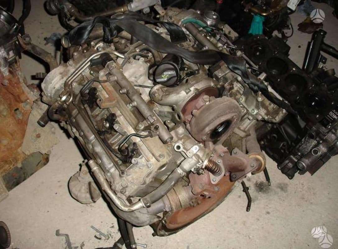 Mercedes-Benz ML klasė engine parts