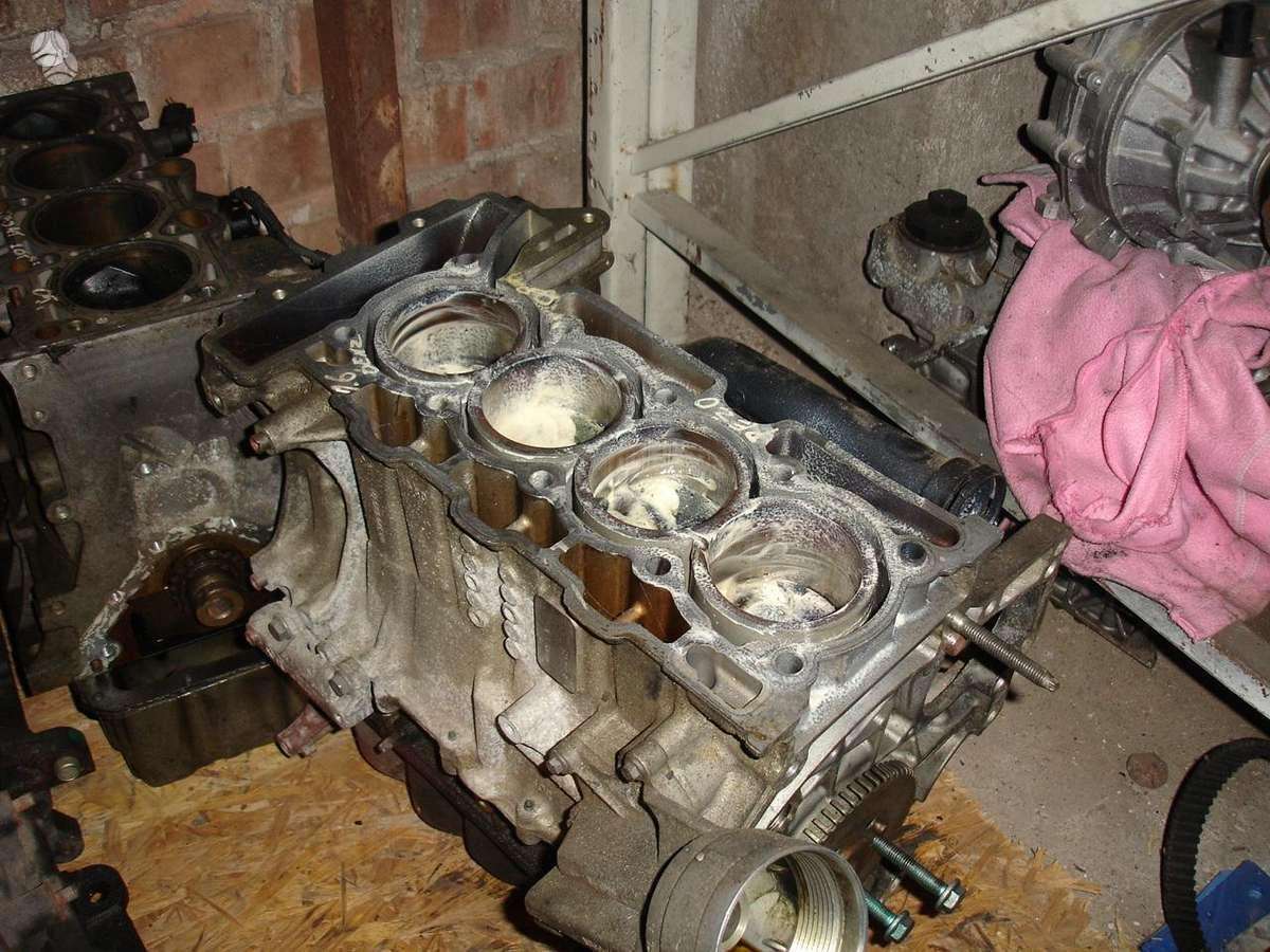 Mini Cooper, MB GU30, engine parts