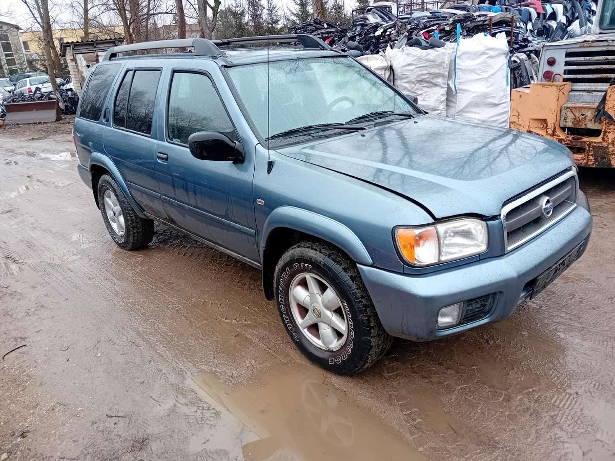 Nissan Pathfinder по частям