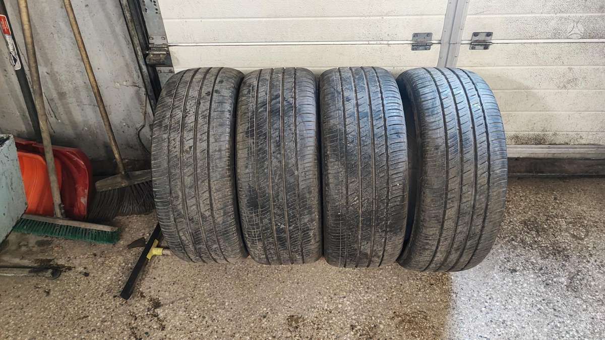 Michelin Primacy mxm 4 run on flat, universalios 245/45 R19
