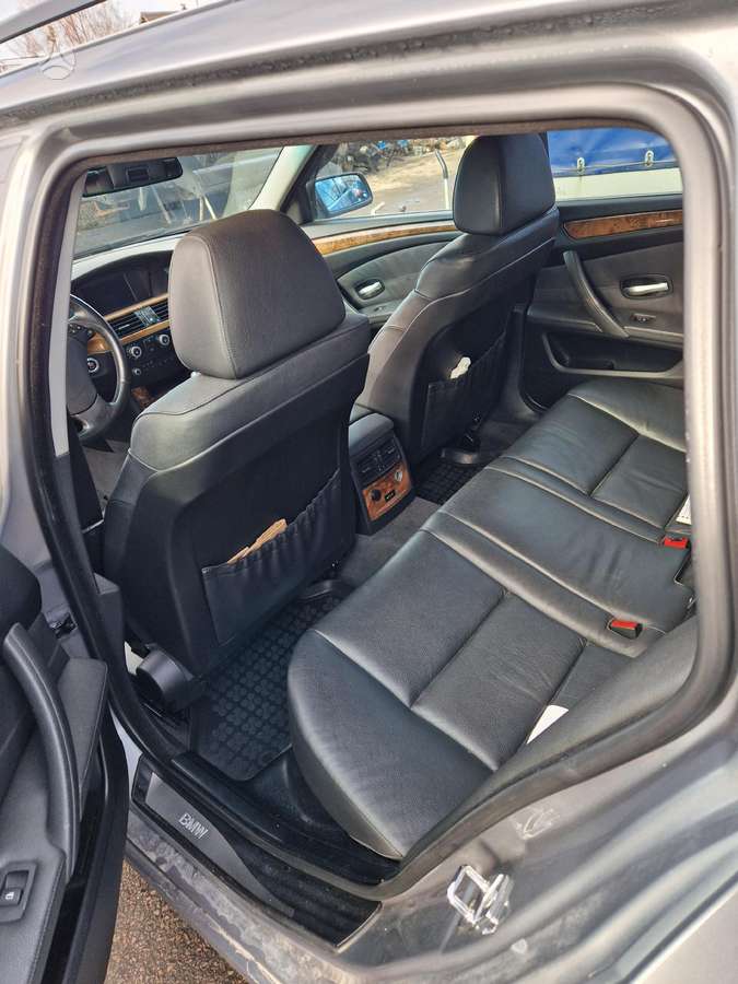 BMW 5 serija