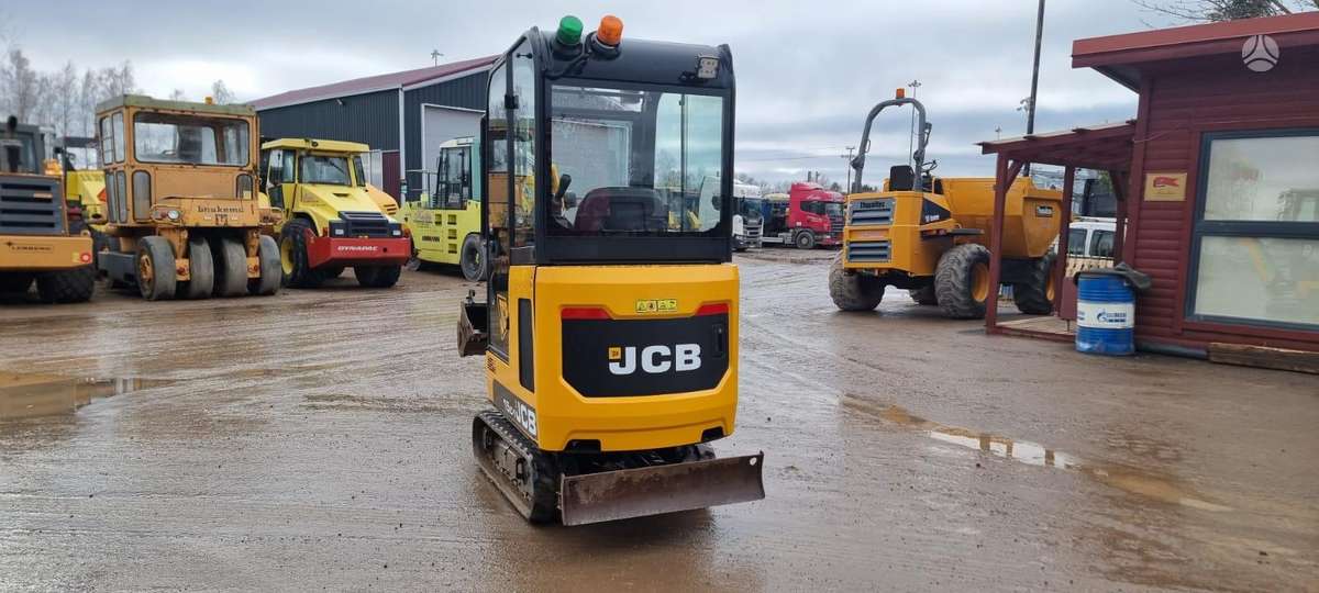 JCB 15C-1, mini ekskavatori