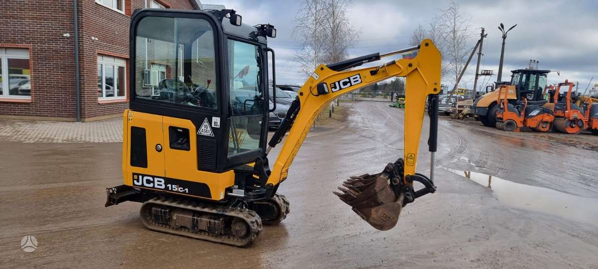 JCB 15C-1, mini ekskavatori