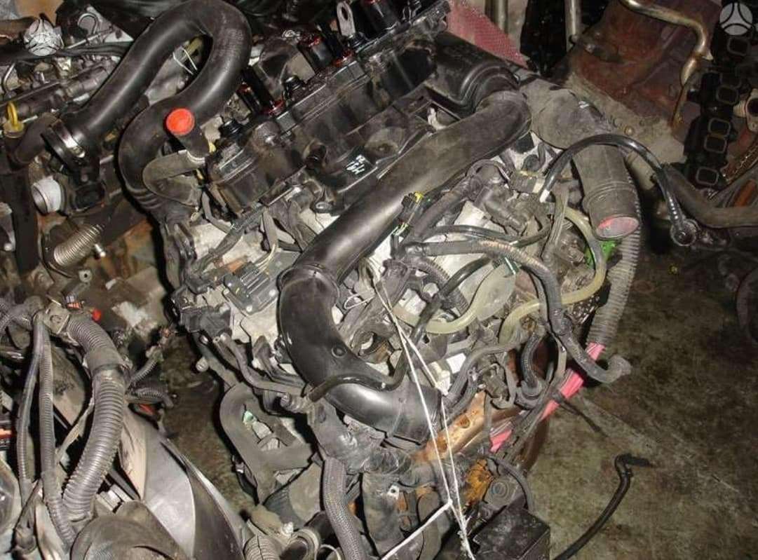 Renault Trafic engine parts