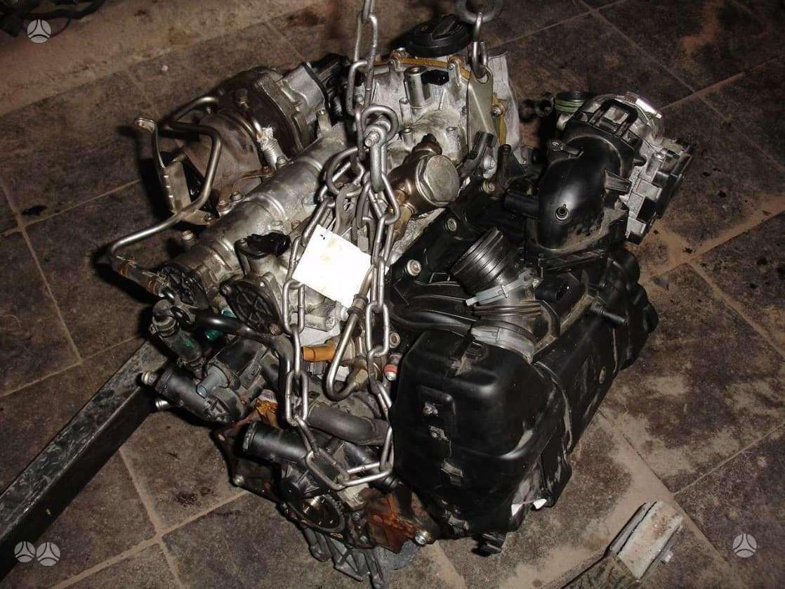 Skoda Octavia engine parts