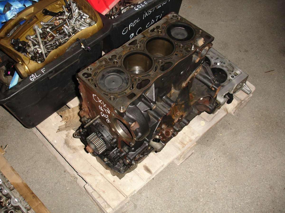 Volkswagen Golf, CXX, engine parts
