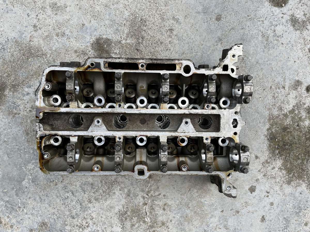Opel Corsa, 55562229, variklio galvutė