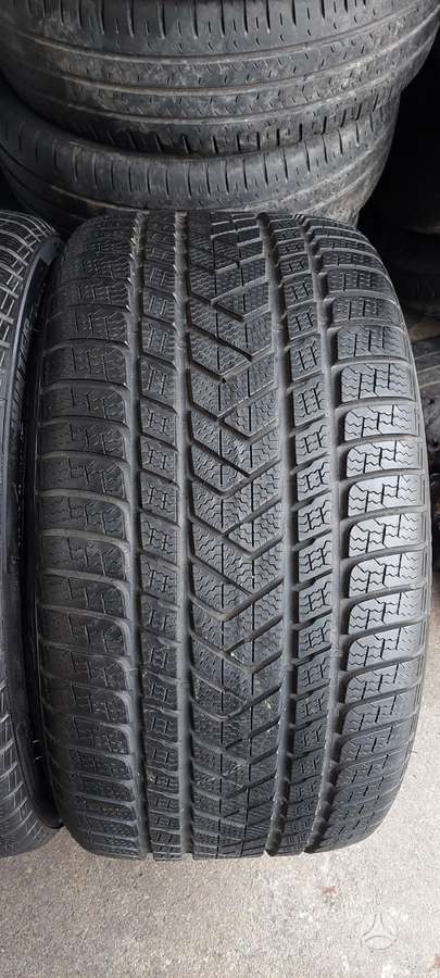 Pirelli, žieminės 315/30 R21