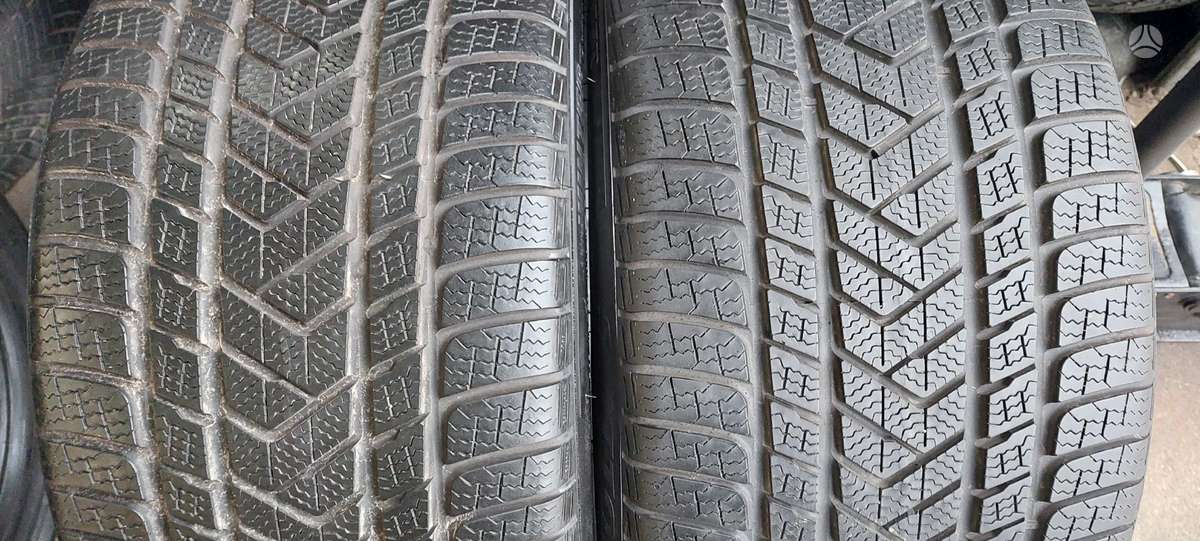 Pirelli, winter 315/30 R21