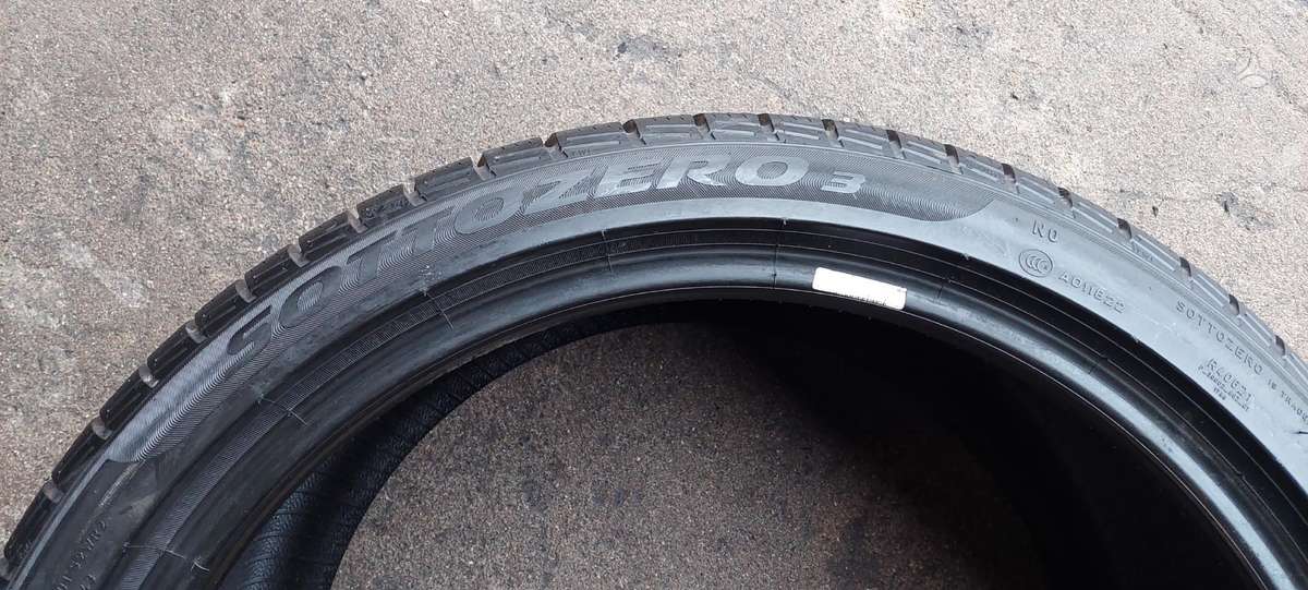 Pirelli, žieminės 315/30 R21