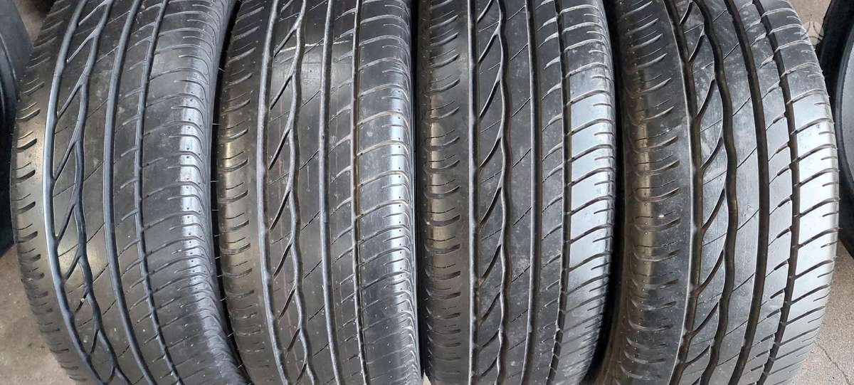 Bridgestone, vasarinės 215/55 R17