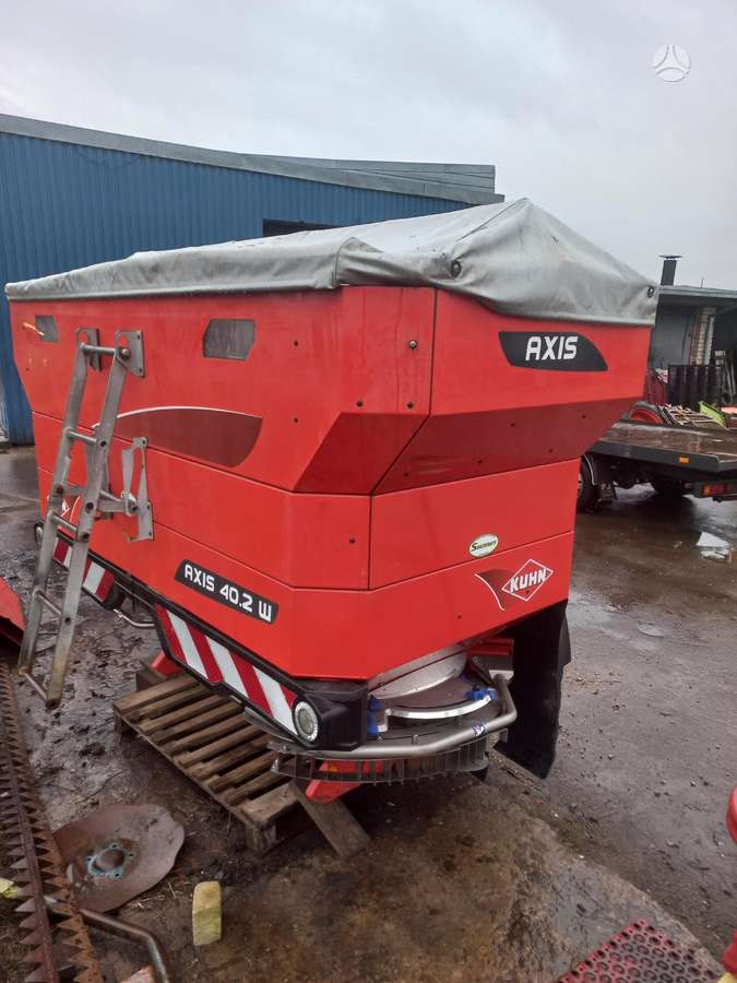 Kuhn AXIS 40.2 W, barstytuvai