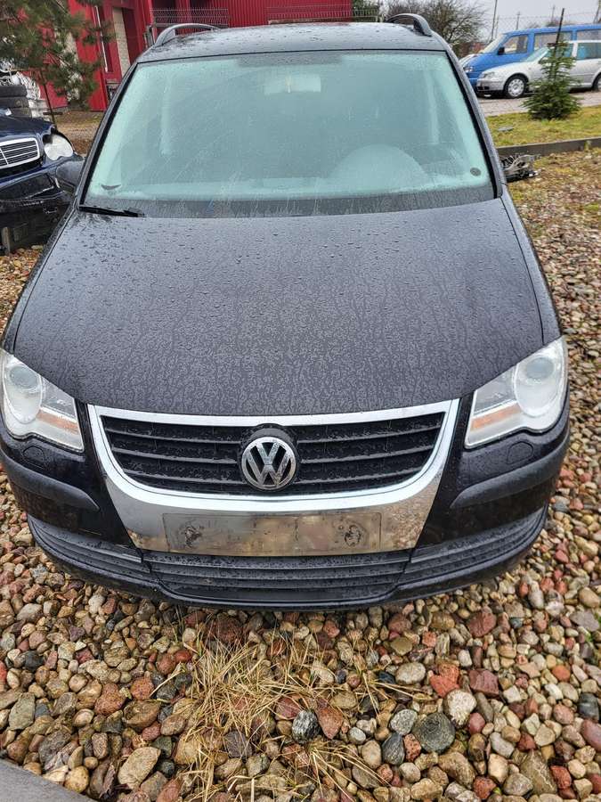 Volkswagen Touran dalimis