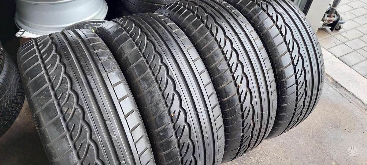 Dunlop, summer 235/50 R18