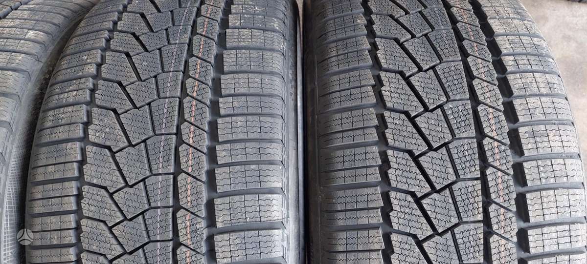 Continental, žieminės 285/35 R22