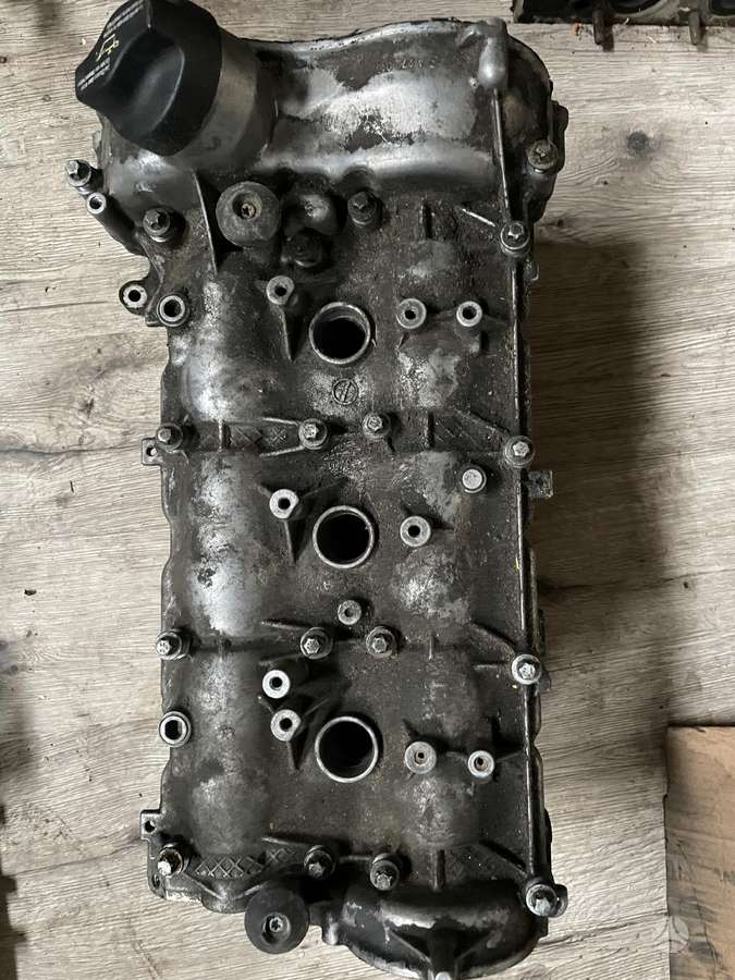 Mercedes-Benz E350, 2720162301, cylinder head
