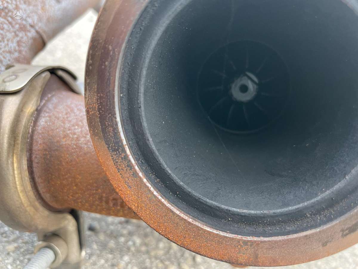 Jaguar E-Pace, m4d3-6k682-ed, engine parts