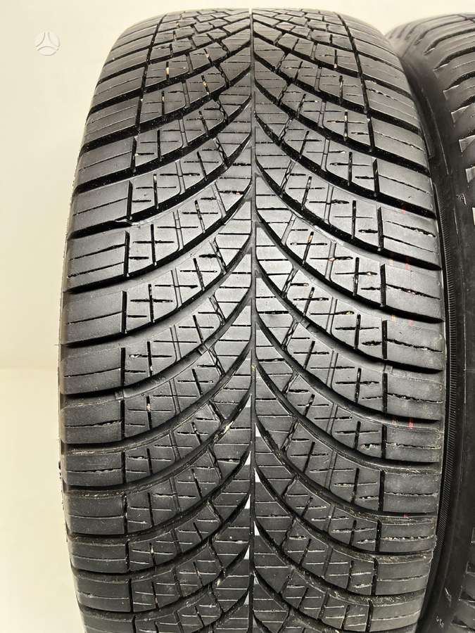 Goodyear Vector4S Cargo MO-V 2022m, всесезонные 225/55 R17