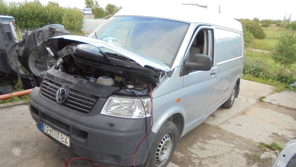 Volkswagen Transporter, cargo vans