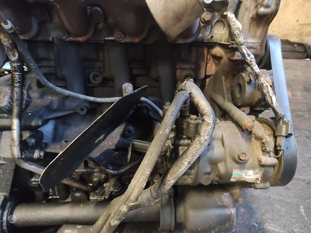 Ford Transit Tik variklis ir dėžė
