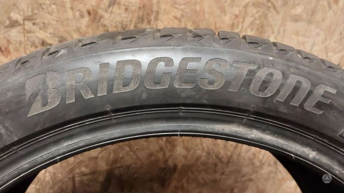 Bridgestone Turanza T005, летние 245/40 R19