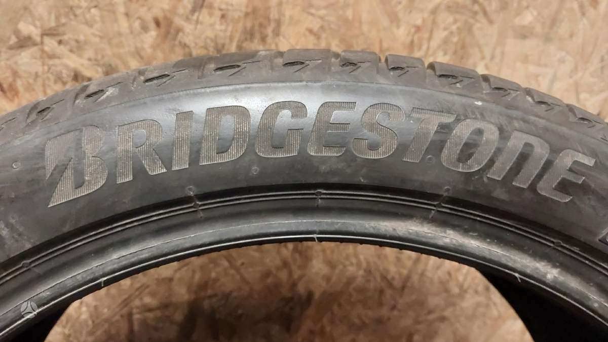 Bridgestone Turanza T005, vasarinės 245/40 R19