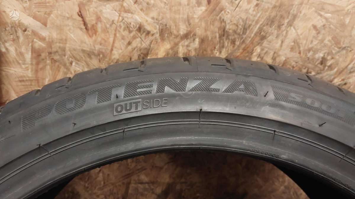 Bridgestone Potenza S001, summer 225/40 R19