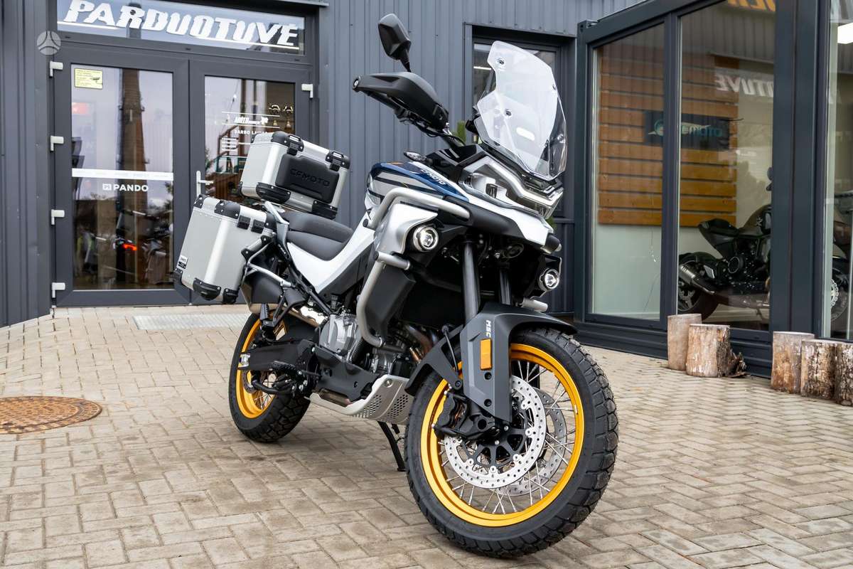 CFMOTO 800 Explore 799cc, touring / sport touring