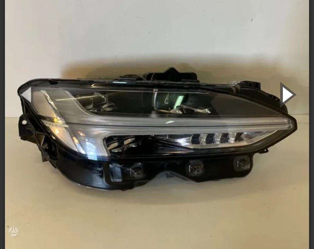 Volvo S90 lights, front grill