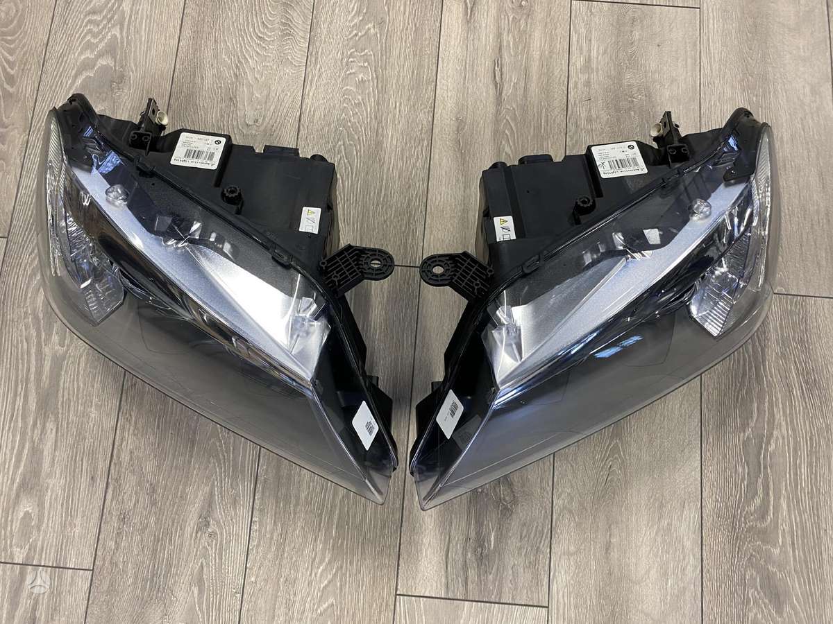 BMW X3 lights