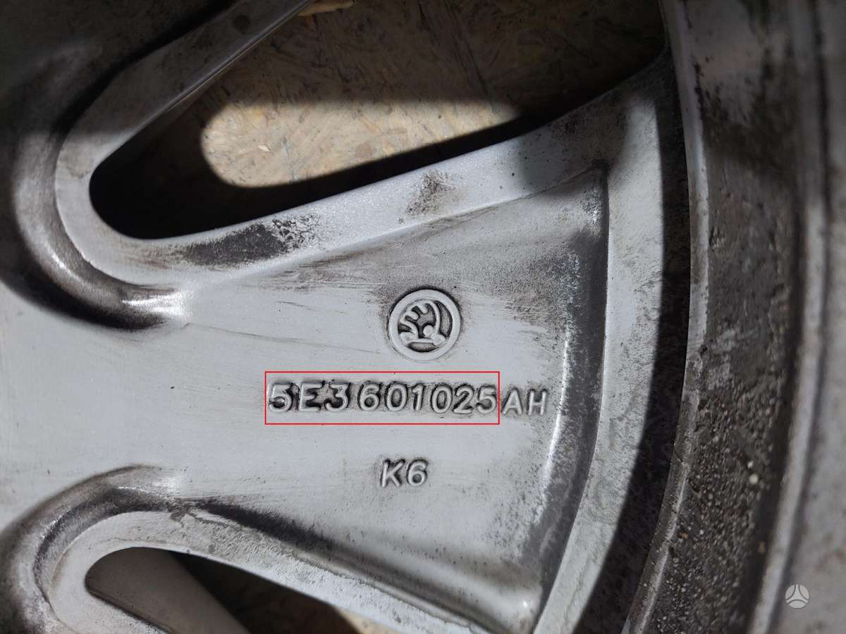 Skoda Octavia, 5E3601025, Cen19266