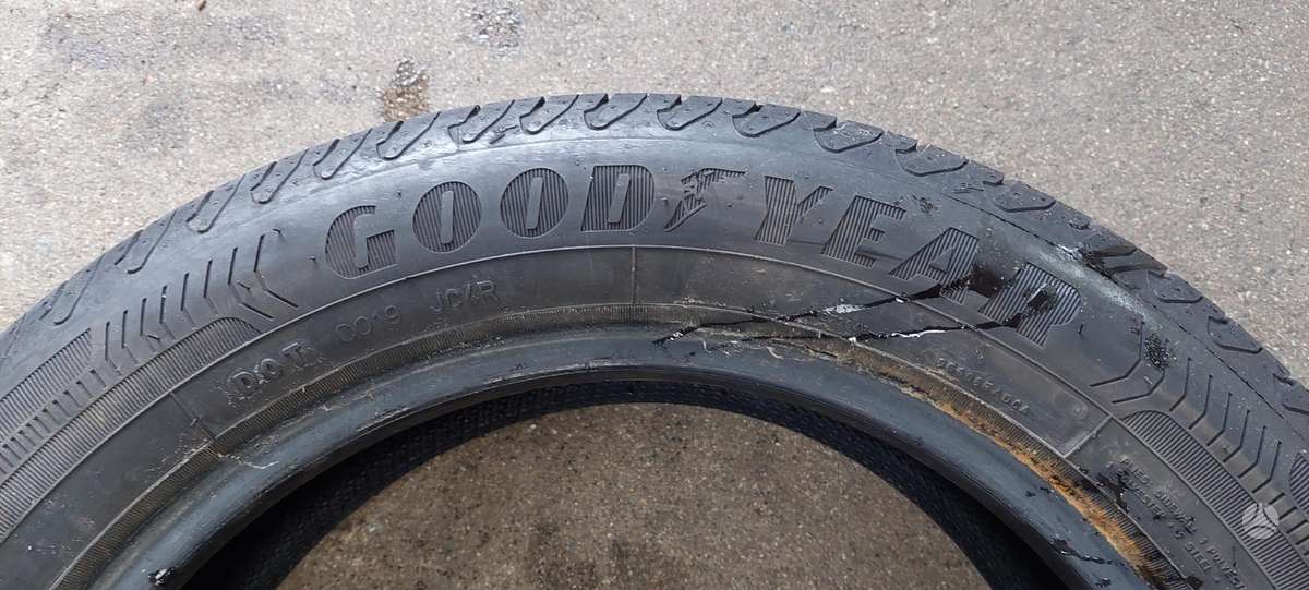 Goodyear, summer 195/55 R16