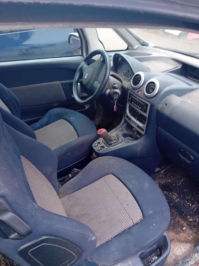 Peugeot 1007 dalimis