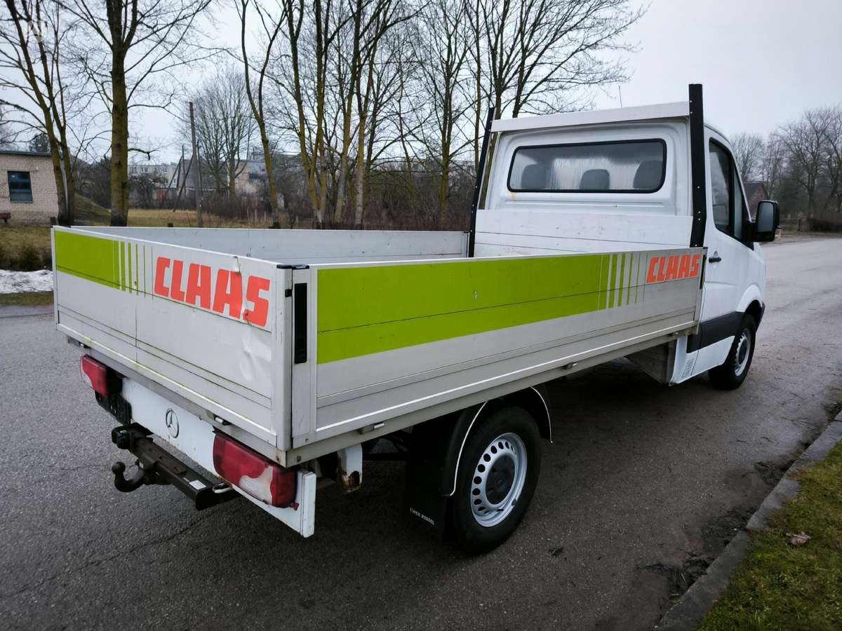 Mercedes-Benz Sprinter, cargo van