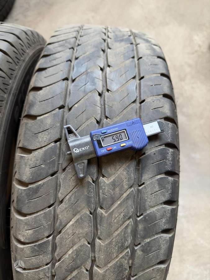 Dunlop, vasarinės 215/60 R17