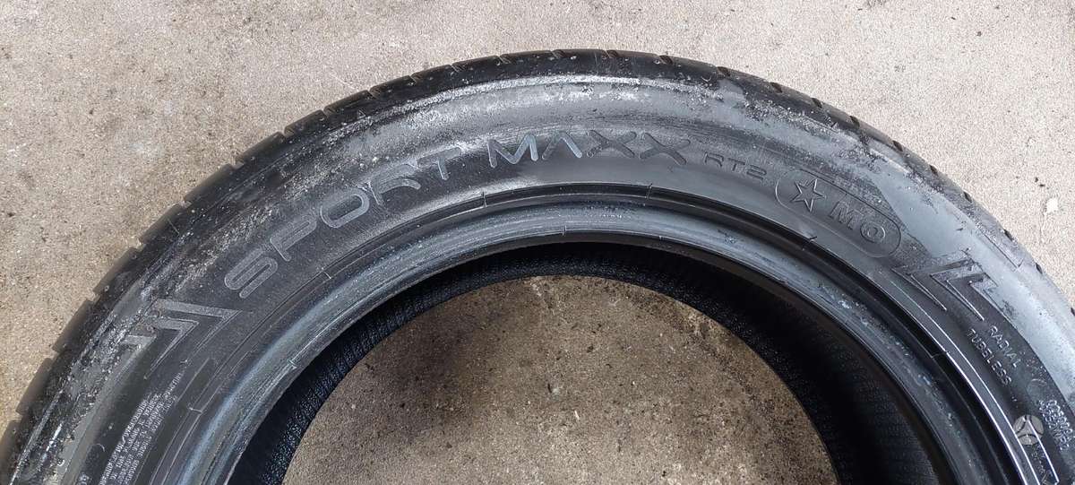 Dunlop, летние 225/55 R17