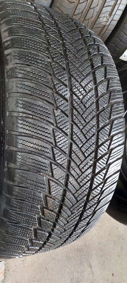 Bridgestone, winter 265/50 R19