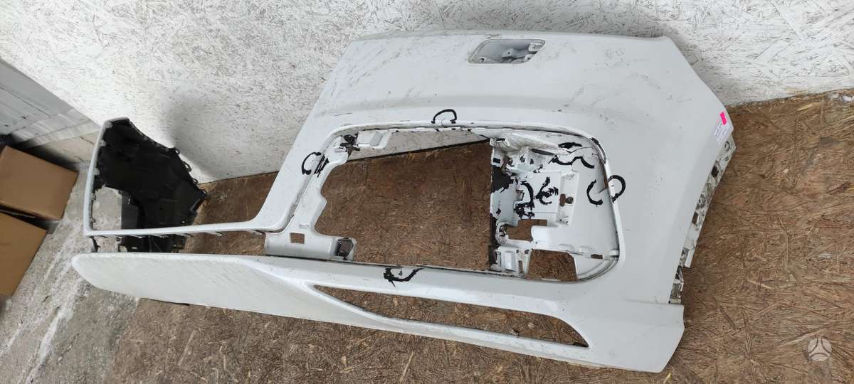 Audi Q7, 4M0807437, Cen13641