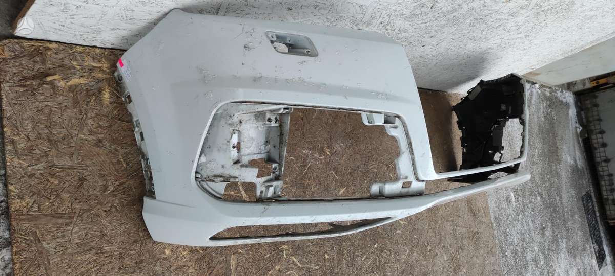 Audi Q7, 4M0807437, Cen13641