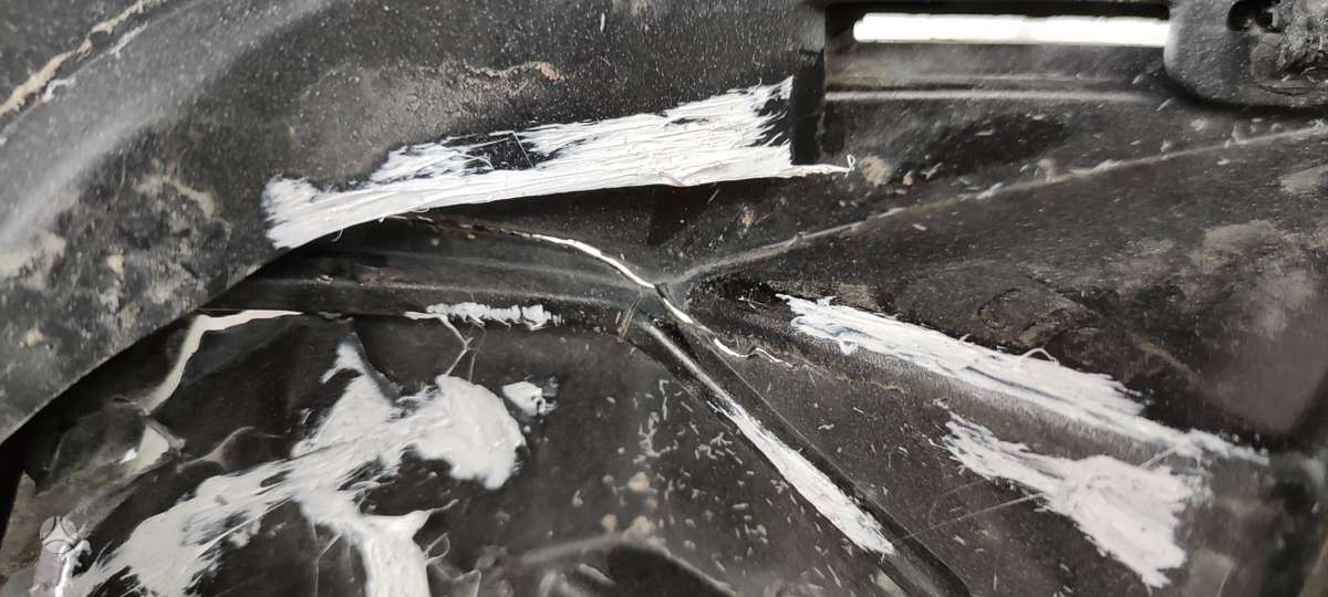 Audi Q7, 4M0807437, Cen13641