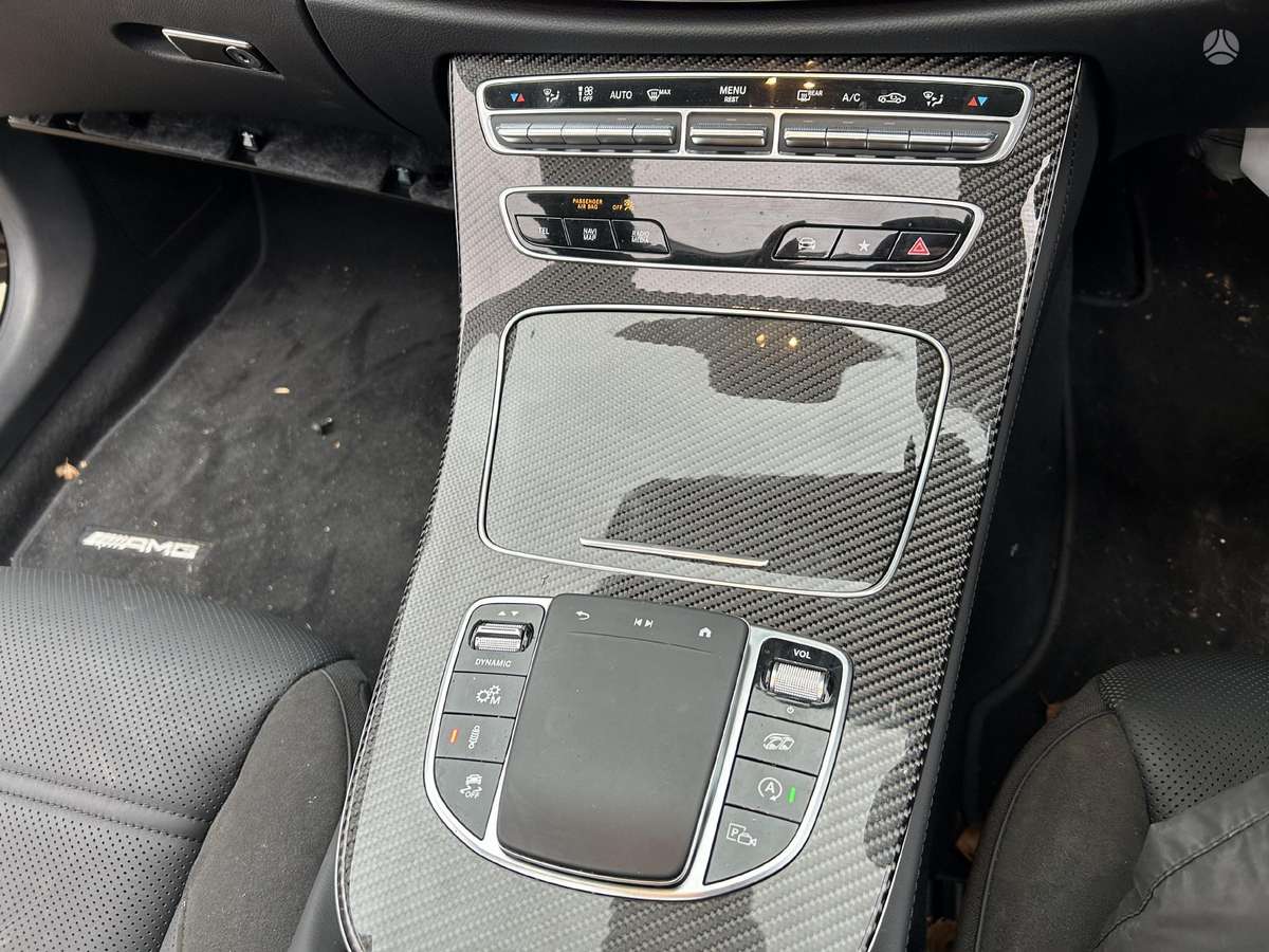 Mercedes-Benz E53 AMG