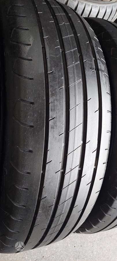 Goodyear, summer 215/65 R17